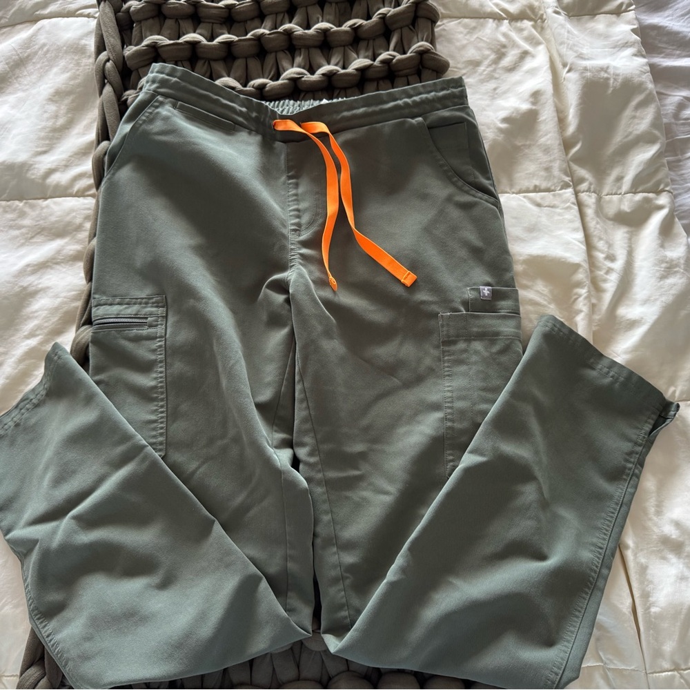 Figs yola scrub Pants with Orange Drawstring